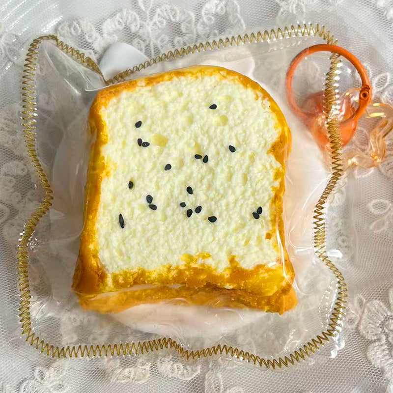 0004.トースト型スクイーズ　リアルな食べ物デザイン　癒し＆ストレス解消