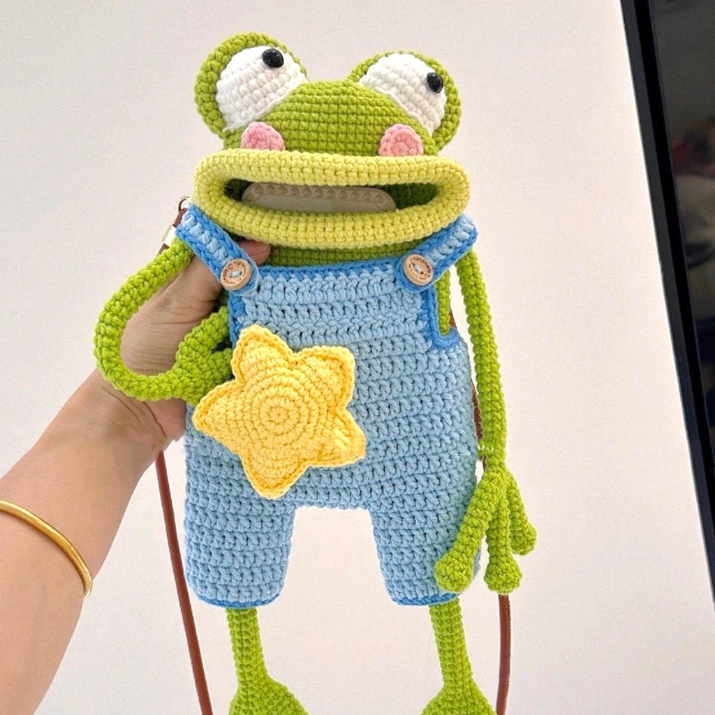 CP0002.Big Mouth Frog Crossbody Bag – Casual & Versatile