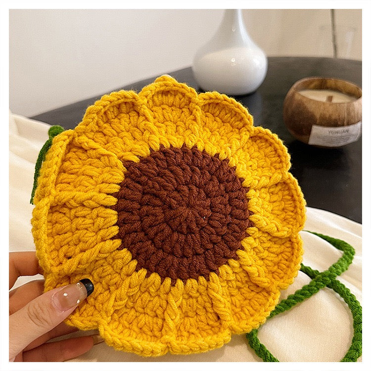 CP0001.Handcrafted Knitted Flower Mini Bag – Women’s Shoulder & Crossbody Purse