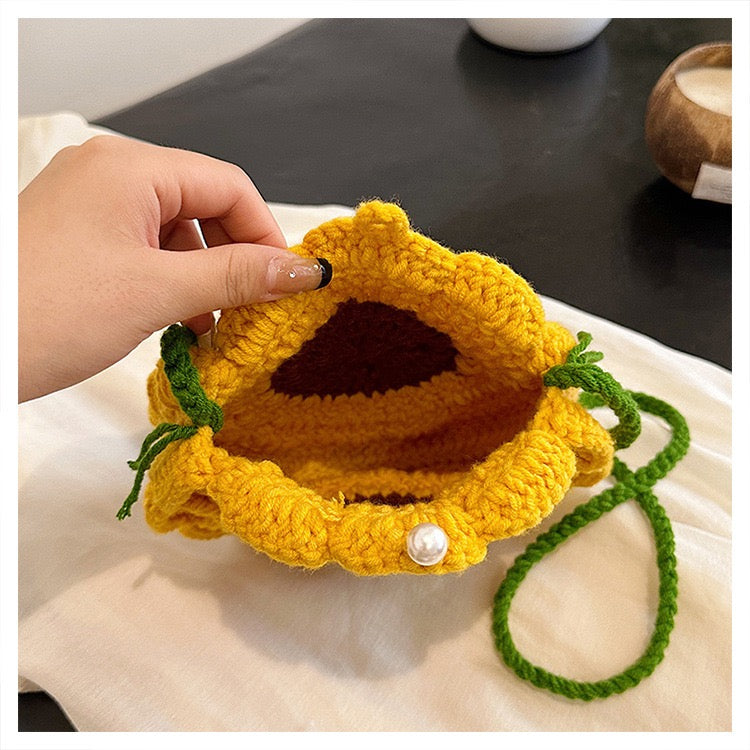 CP0001.Handcrafted Knitted Flower Mini Bag – Women’s Shoulder & Crossbody Purse