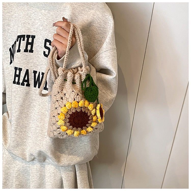 CP0007.Crochet Sunflower Crossbody Bag – Handmade Floral Shoulder Purse