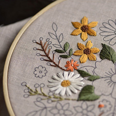 CLB0006.Autumn Floral DIY Embroidery Kit – Handmade Fabric Craft Set(unfinished item)